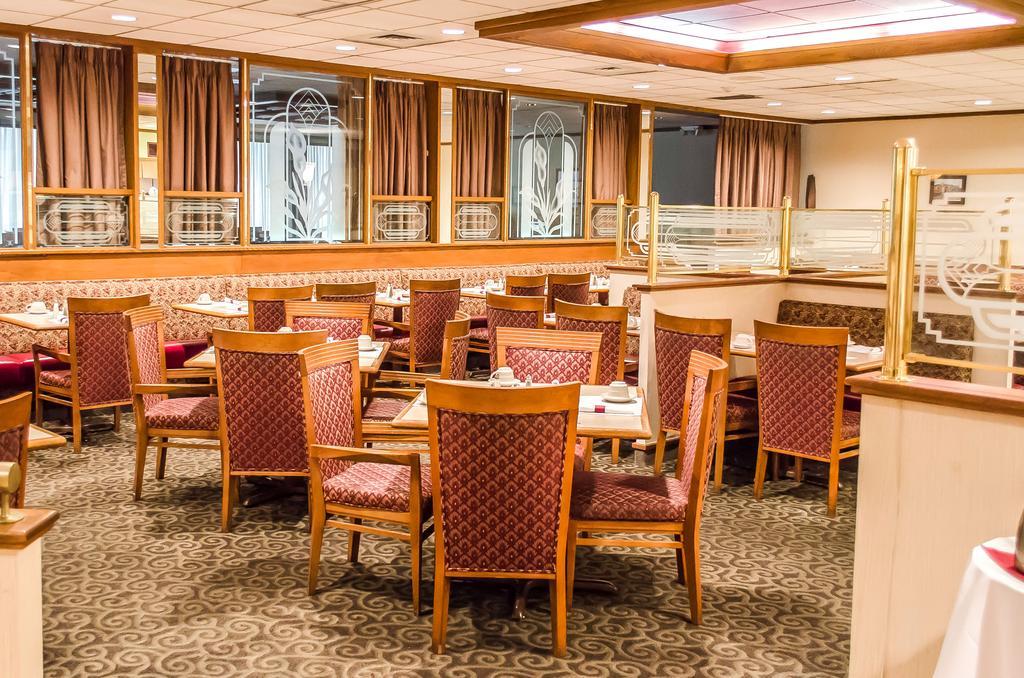 Norwood Inn Hudson Екстериор снимка