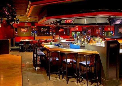 Norwood Inn Hudson Екстериор снимка
